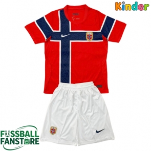 Norwegen Replik Heimtrikot Kinder WM 2026 Kurzarm (+ Kurze Hosen)